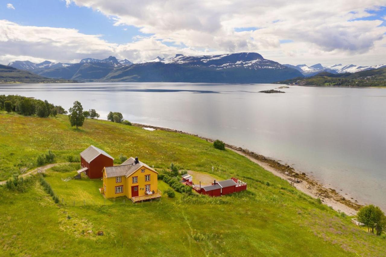 Andorja En Idyllisk Perle Naer Lofoten Ibestad Buitenkant foto