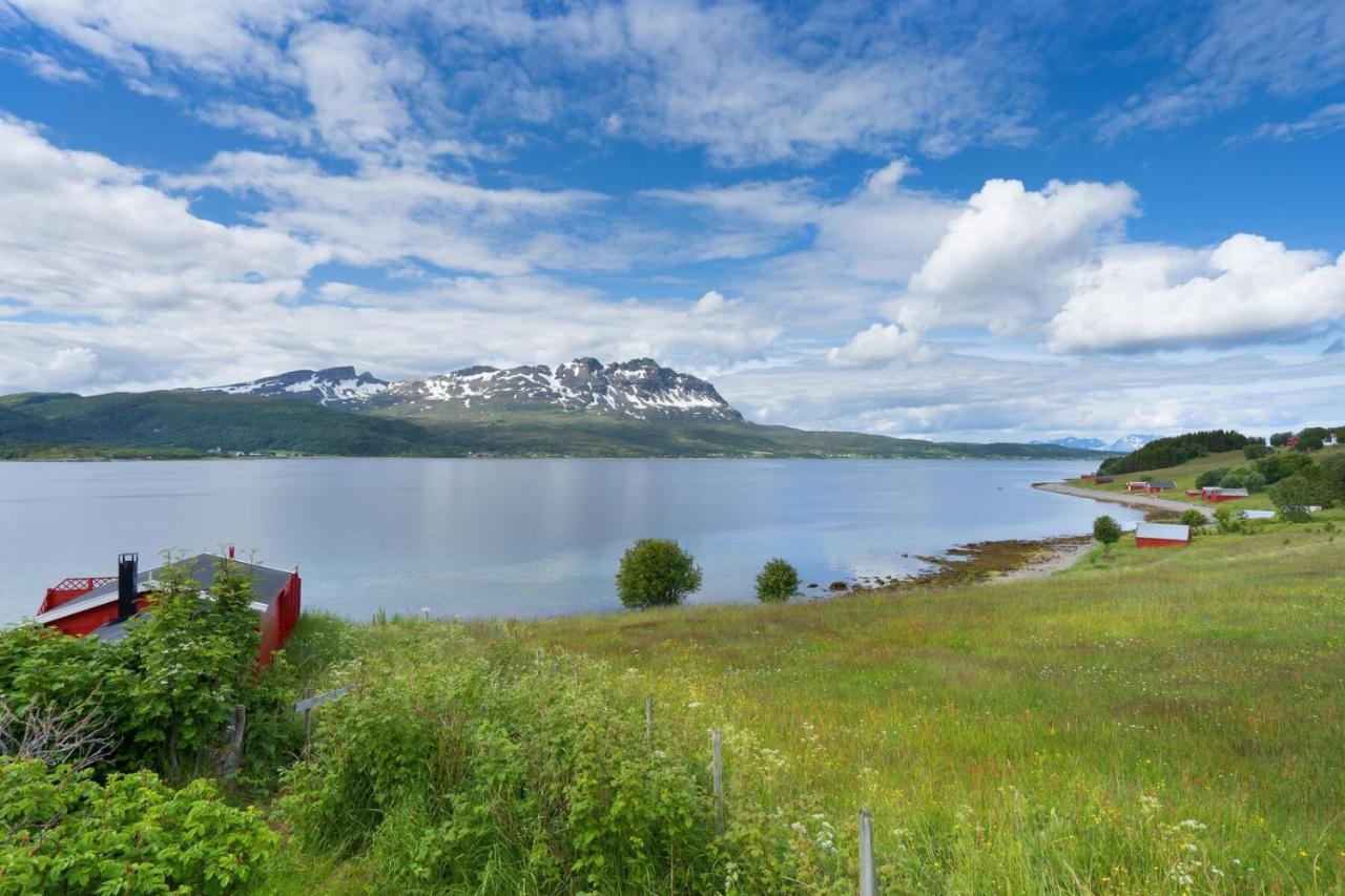 Andorja En Idyllisk Perle Naer Lofoten Ibestad Buitenkant foto