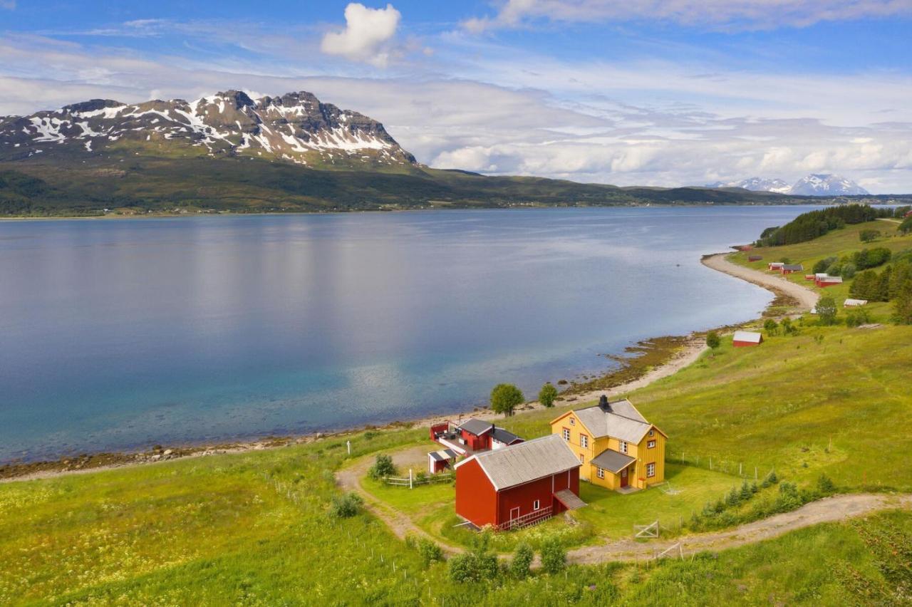 Andorja En Idyllisk Perle Naer Lofoten Ibestad Buitenkant foto