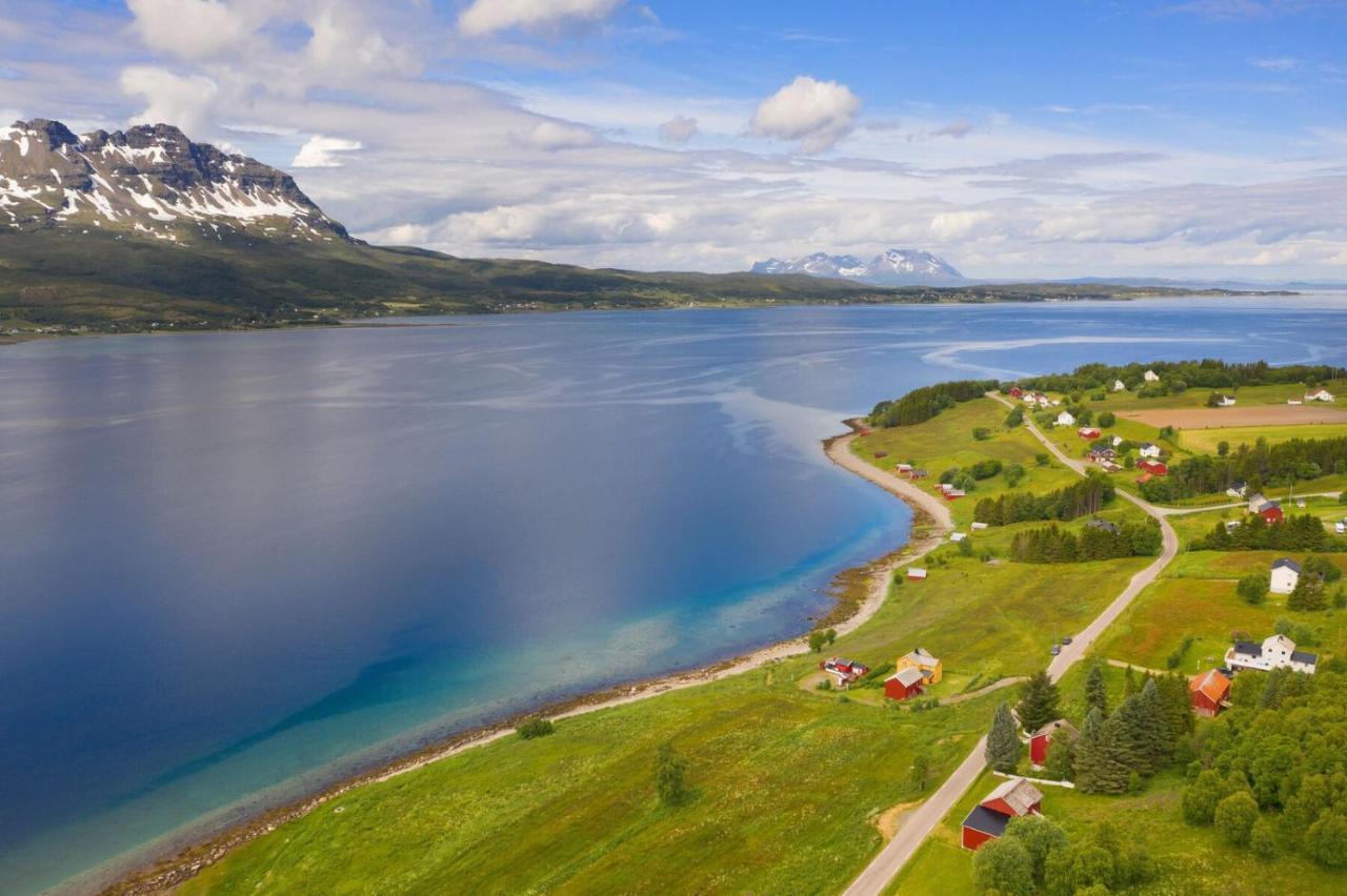 Andorja En Idyllisk Perle Naer Lofoten Ibestad Buitenkant foto